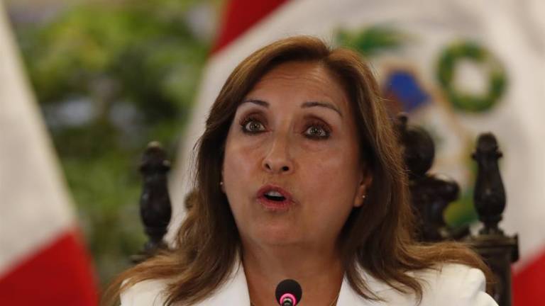 La presidenta de Perú desea pronta recuperación a Guillermo Lasso