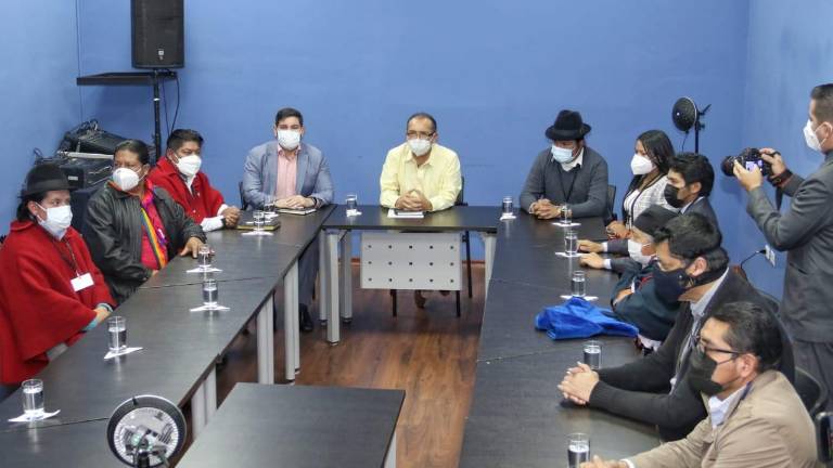 Lasso e Iza, ausentes de la reunión; delegados de la CONAIE hacen nuevo pedido sobre fecha y número de asistentes