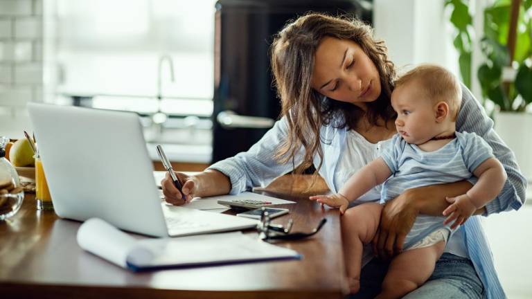 El equilibrio entre maternidad y profesión se puede conseguir.