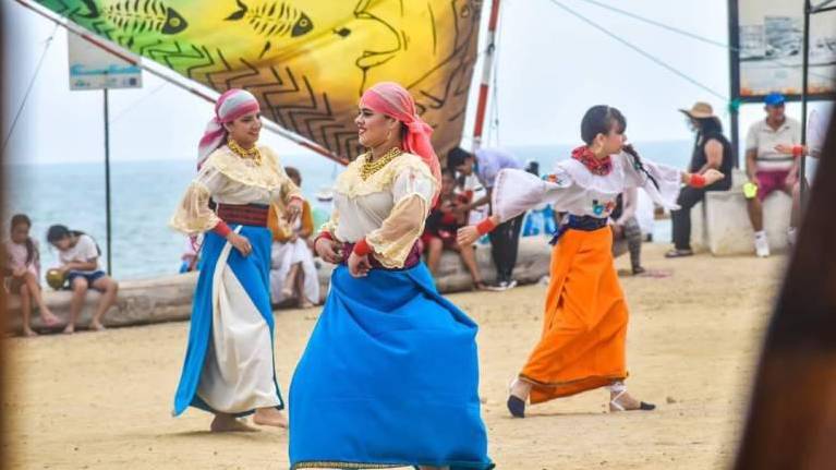 Ecuador recaudó alrededor de 70,1 millones de dólares por gasto turístico en el feriado de Difuntos