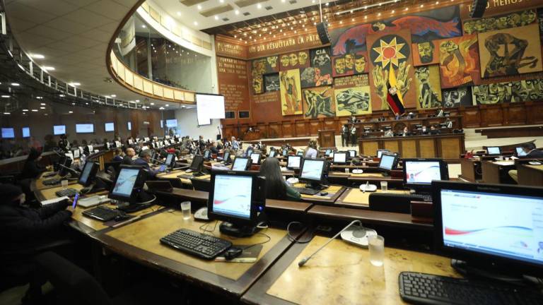 Asamblea no destituyó a vocales del Consejo de la Judicatura