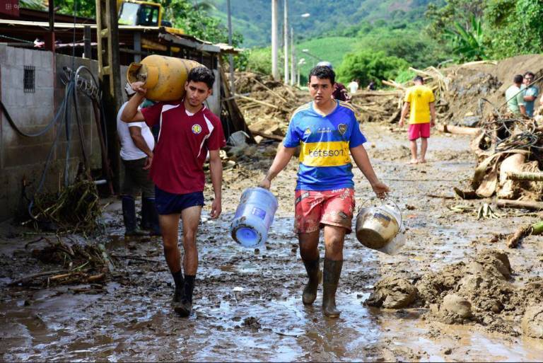 $!Cada año, Ecuador y sus ciudadanos sufren los estragos del invierno. El fenómeno de El Niño multiplicaría esos daños.