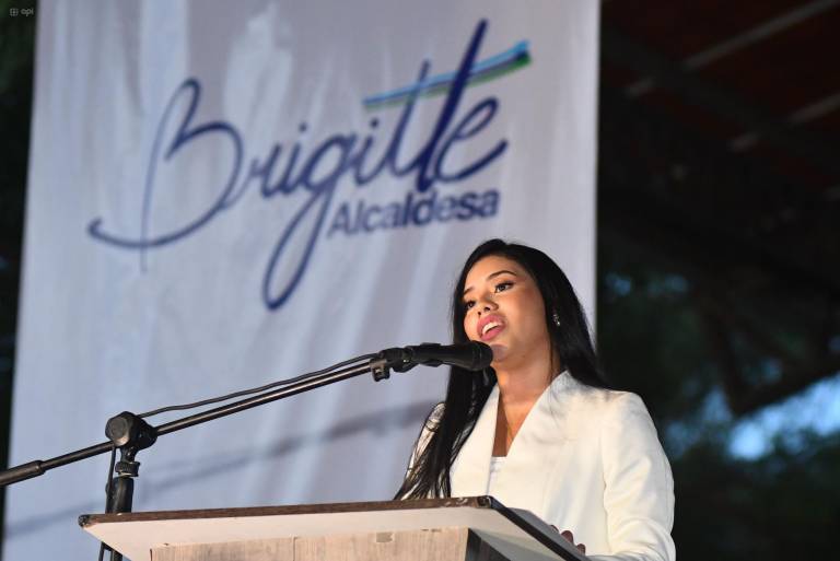 $!Fotografía de la alcaldesa Brigitte García, tomada durante un evento oficial.