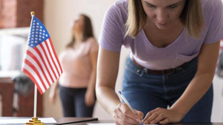 Donald Trump endurece reglas de ciudadanía: exigirá 'buena conducta moral' en EE.UU.