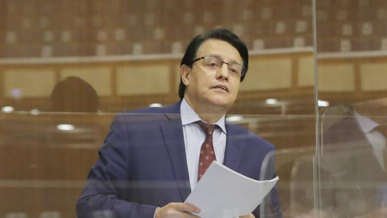 Juez emite medidas de protección a favor de Fernando Villavicencio, tras amenazas dentro de aeropuerto