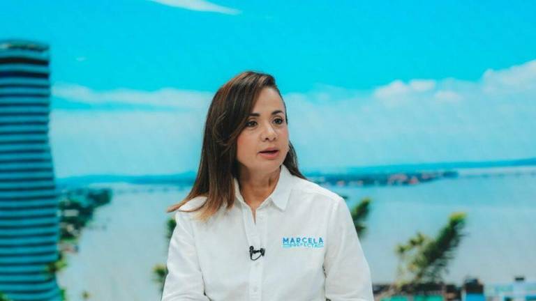 Marcela Aguiñaga rinde versión en Fiscalía por caso ‘Caja Chica’