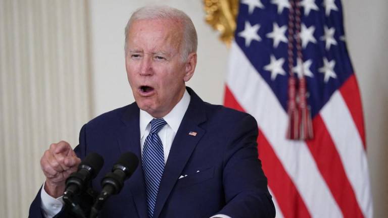 Biden ordena bombardeo en Siria contra grupos que respaldan a Irán