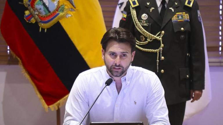 Esta Asamblea Nacional no adelanta sentencias, hace que le corresponde, cuando corresponde, enfatizó Olsen.