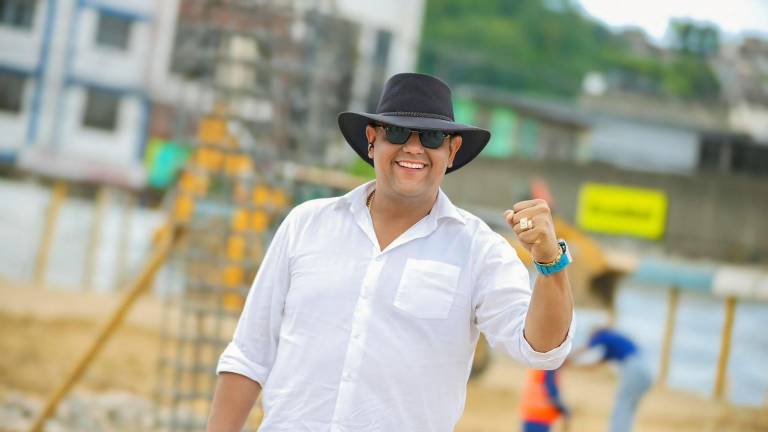 Vicko Villacís llegó a la Alcaldía de Esmeraldas en 2023 con el respaldo del movimiento Revolución Ciudadana.