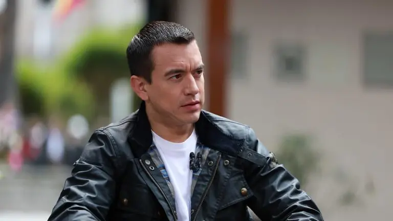 Noboa adelanta pago del décimo tercer sueldo antes del Black Friday y anuncia medidas frente al paro nacional