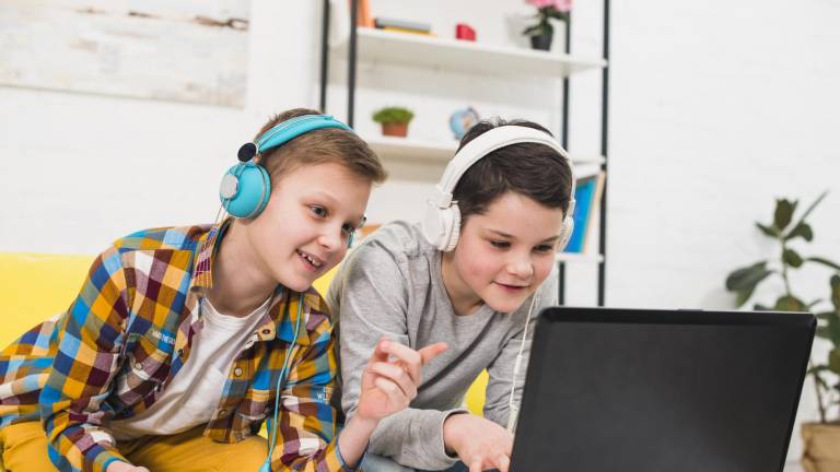 Niños gamers muestran mejor rendimiento cognitivo, según estudio