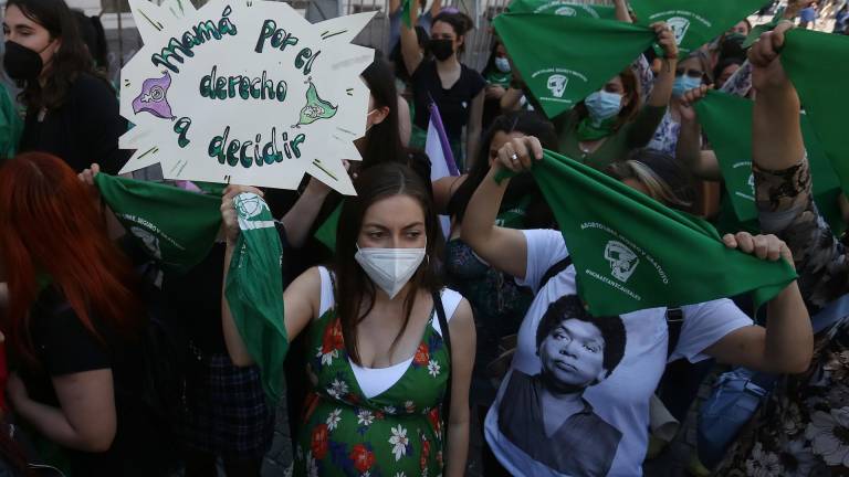 Cámara Baja de Chile aprueba el aborto libre hasta 14 semanas