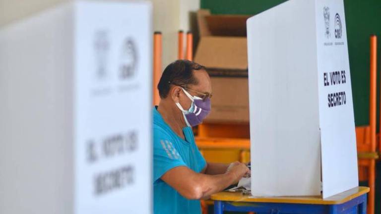 CNE planifica proceso electoral 2023 con apoyo de organismos internacionales