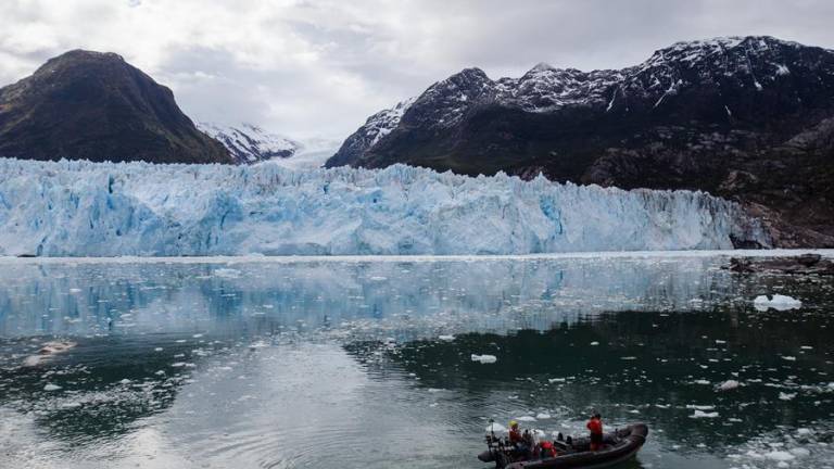 Chile se resiste a aprobar una ley para proteger los glaciares de hielo