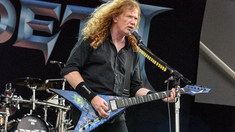Mustaine cancela la gira de Megadeth por un cáncer de garganta