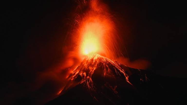 Volcán de Fuego entra en erupción y hay alerta de peligro: cientos de personas fueron evacuadas en Guatemala