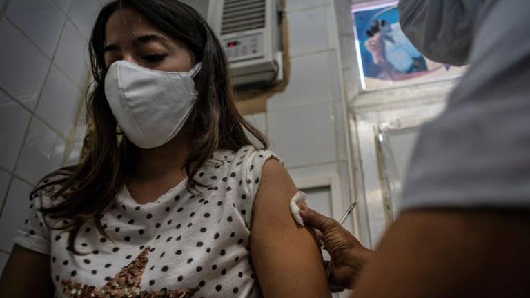 Cuba probará segundo candidato vacunal en 120.000 personas desde el lunes