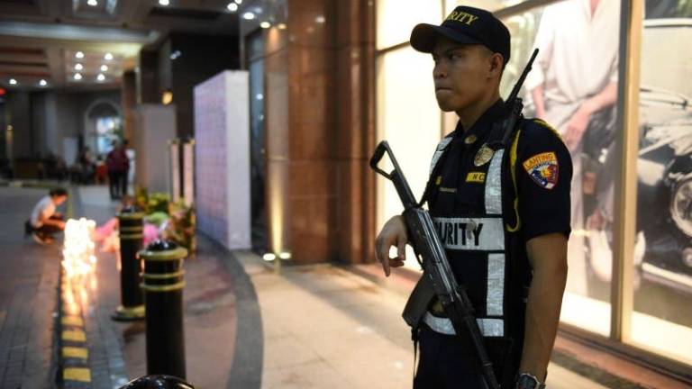 Manila: Al menos 37 muertos y 50 heridos en el atentado