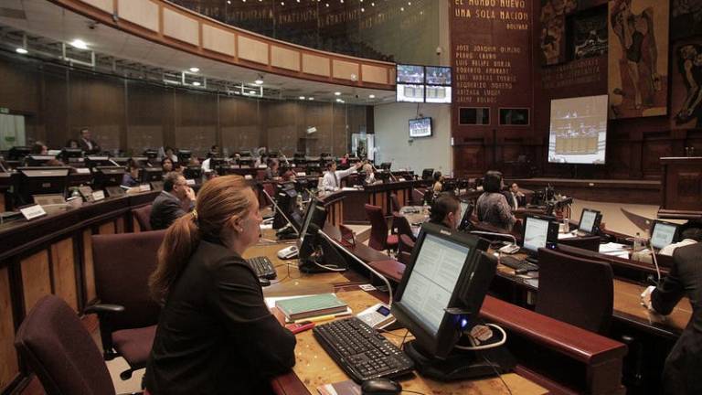 Asamblea acoge veto de Ley de alianzas público-privadas