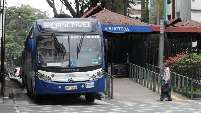 Metrovía modifica sus horarios por toque de queda en Guayaquil: estas serán las últimas salidas
