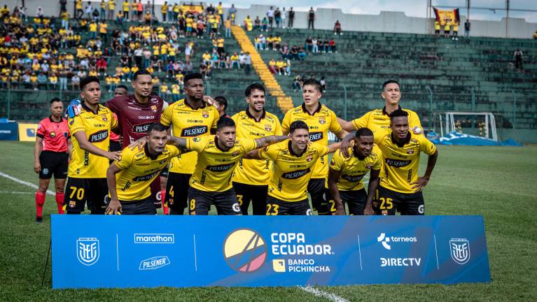 Barcelona vence 4 a 2 a Insutec y clasifica a los octavos de final de la Copa Ecuador