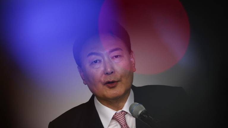 Arrestan al presidente de Corea del Sur, Yoon Suk Yeol, por declarar la ley marcial