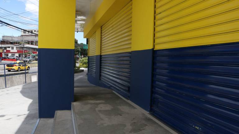 Policía revela cómo ocurrió el violento asalto en un supermercado de Quito que dejó un trabajador muerto
