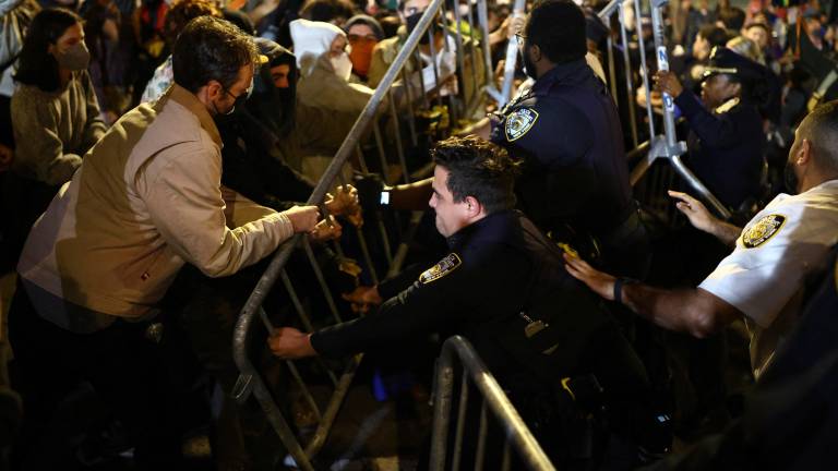 Protestas en Nueva York exigen el fin del ICE tras el disparo a un inmigrante en el Bronx