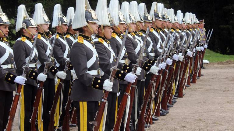 Se abrirá inscripciones para aspirantes a oficiales y tropa del Ejército ecuatoriano
