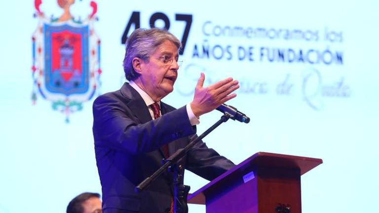 Gobierno financiará el 50 % de la deuda del Metro de Quito para que ya entre en funcionamiento