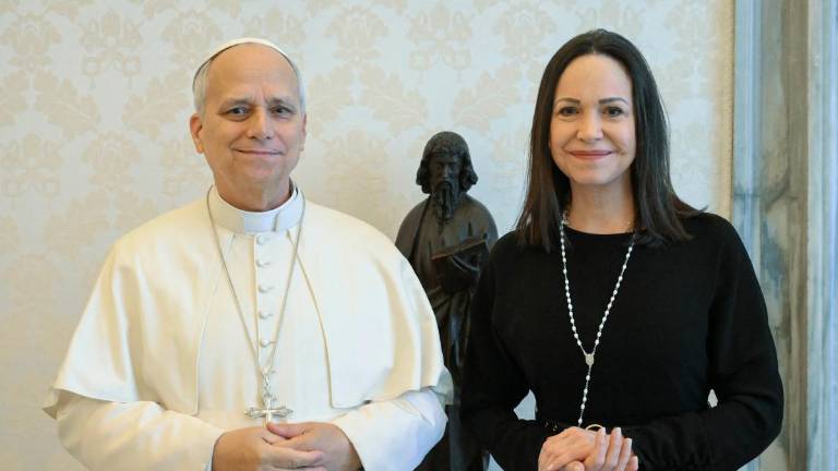 María Corina Machado se reúne con el Papa en Vaticano: opositora hace pedidos para transición en Venezuela