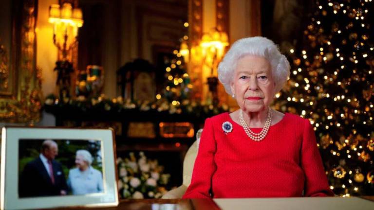 Isabel II confiesa en su mensaje de Navidad que echa de menos a su marido