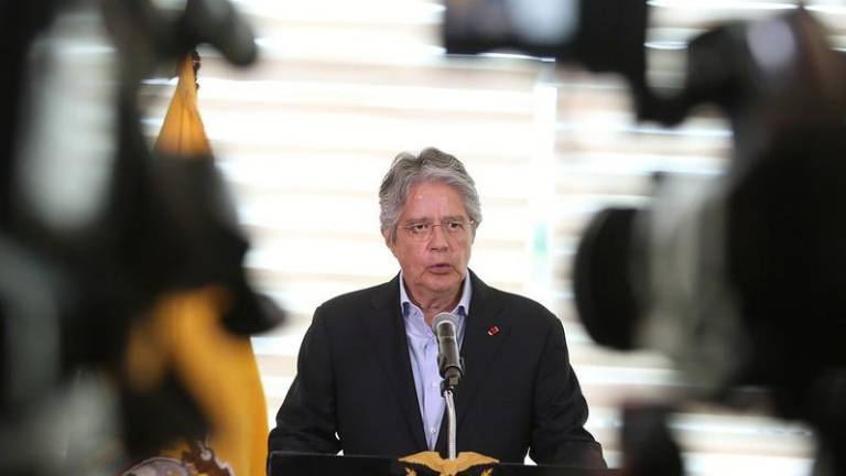 Lasso revelará este martes si veta o acepta la ley del aborto por violación