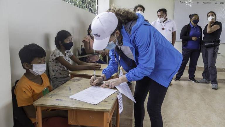 COE Nacional suspende clases presenciales en Ecuador la próxima semana