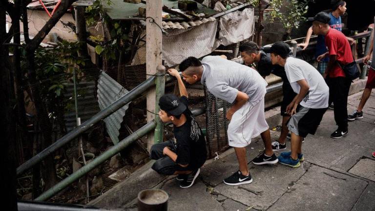 El Salvador: Miles de familias recuperan casas usurpadas por pandillas