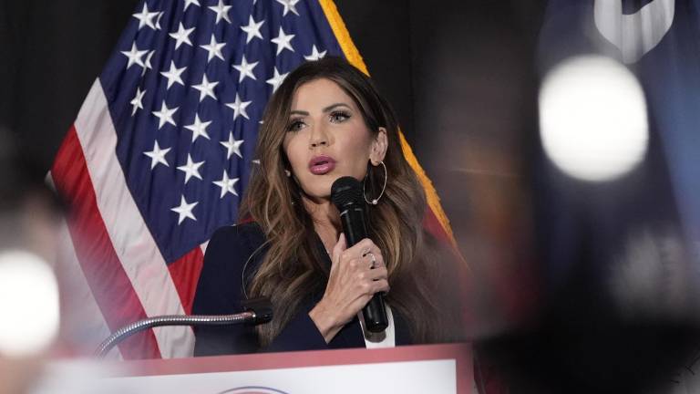 EE.UU. incrementa a USD 3.000 el pago para migrantes que se autodeporten antes de fin de año