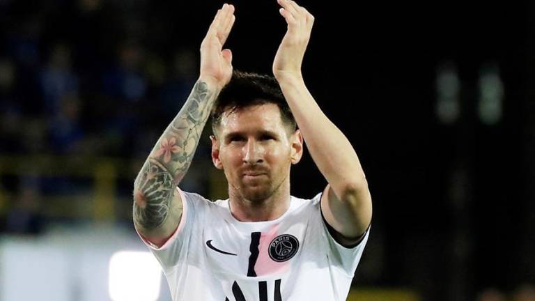 L'Équipe revela el millonario sueldo de Messi, pero el PSG lo desmiente: ¿cuánto ganaría?