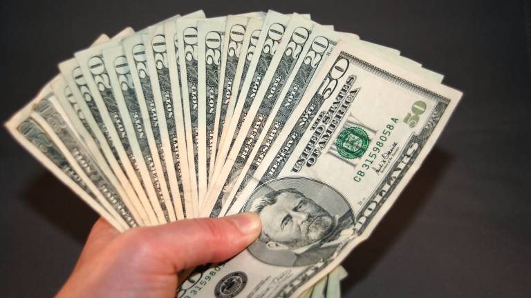 Ecuador anuncia recepción de desembolso chino