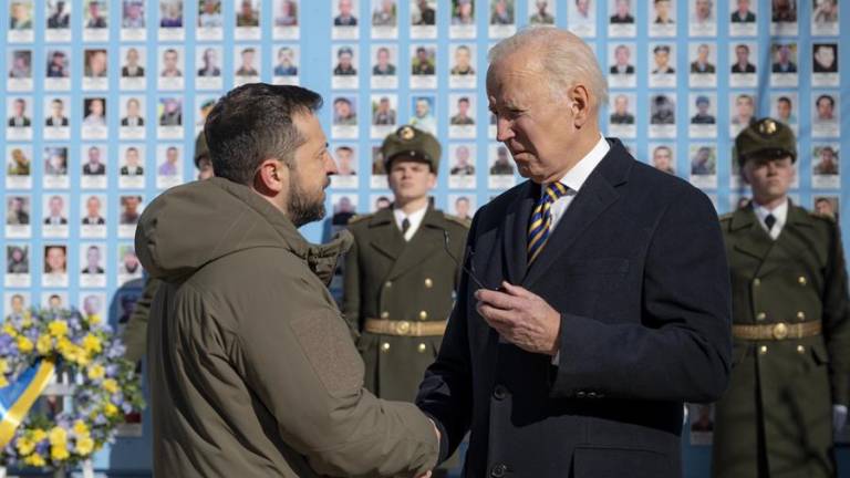 Biden visita Kiev por sorpresa y anuncia 500 millones de dólares en ayuda militar a Ucrania