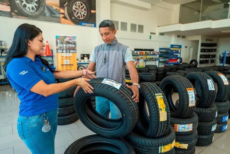 $!Autocorner se ha convertido en una de las principales proveedoras de neumáticos. En su inicio era una división más de Ferremundo, ahora es un retail propio.