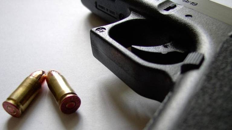 Un niño de 11 años mata a otro de 16 con una pistola