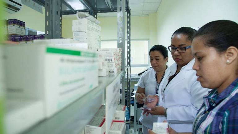 Comisión de Salud trabaja en informe sobre entrega de medicamentos para pacientes con enfermedades catastróficas