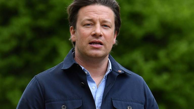 Los restaurantes del famoso chef británico Jamie Oliver van a la quiebra