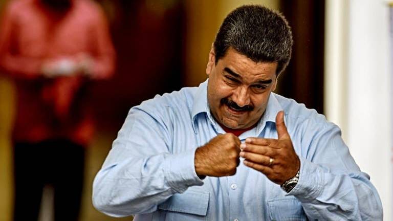 Maduro desafió a debatir públicamente a Rajoy