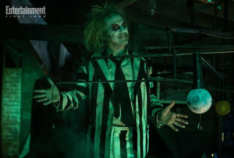 $!El actor Michael Keaton vuelve a ponerse en la piel de Beetlejuice en la secuela de la famosa película de Tim Burton.