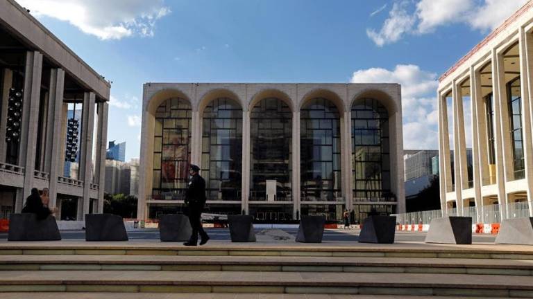 Met Opera de Nueva York cierra sus puertas hasta, por lo menos, un año más