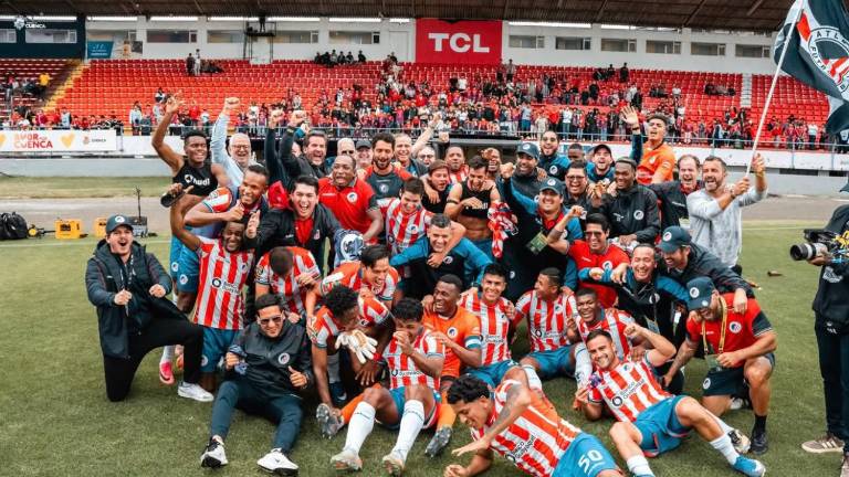 Atlético FC se corona campeón de la Serie B tras empatar con Cuenca Juniors