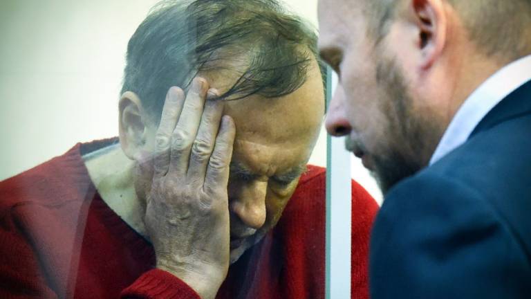 Historiador ruso confiesa haber matado y descuartizado a su pareja