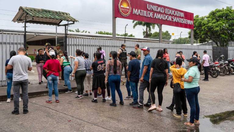 Elecciones 2025 en Ecuador: 4.350 instituciones educativas no tendrán clases presenciales este 14 de abril