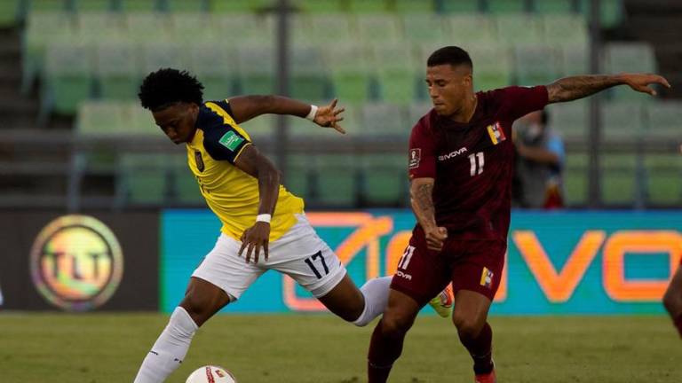 Venezuela sorprende a Ecuador con 2-1 y vuelve a ganar después de seis jornadas